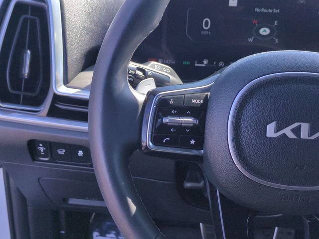 Certified 2024 Kia Sorento SX Prestige AWD/4WD image 18