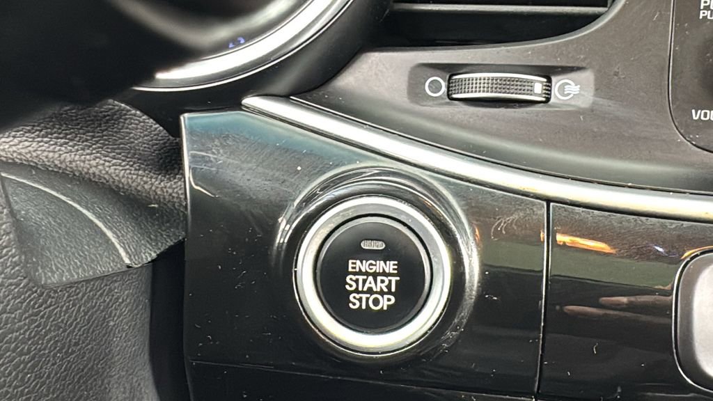 Used 2015 Kia Optima EX w/ EX Premium Package image 22