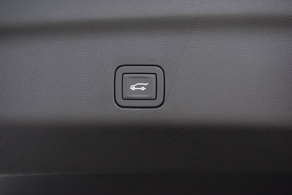 New 2026 Chevrolet Suburban Premier AWD/4WD image 27