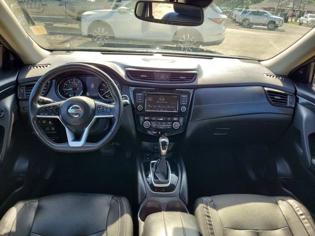 Used 2020 Nissan Rogue SL w/ Premium Package AWD/4WD image 28