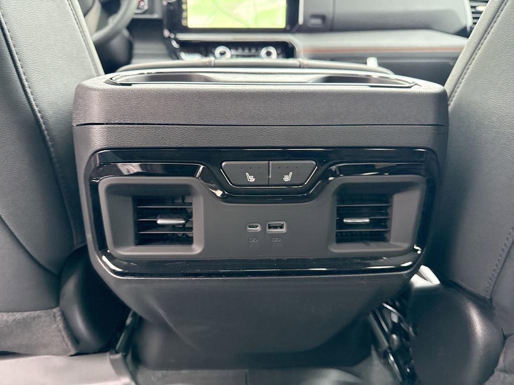 New 2026 GMC Sierra 1500 AT4 w/ AT4 Premium Package AWD/4WD image 22