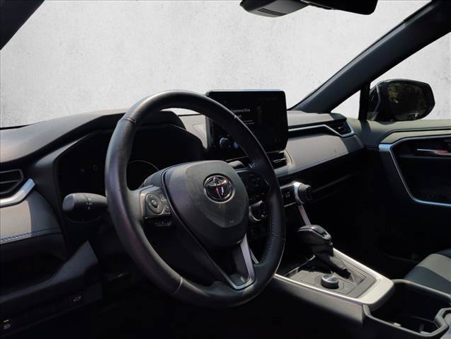 Used 2024 Toyota RAV4 XSE AWD/4WD image 10