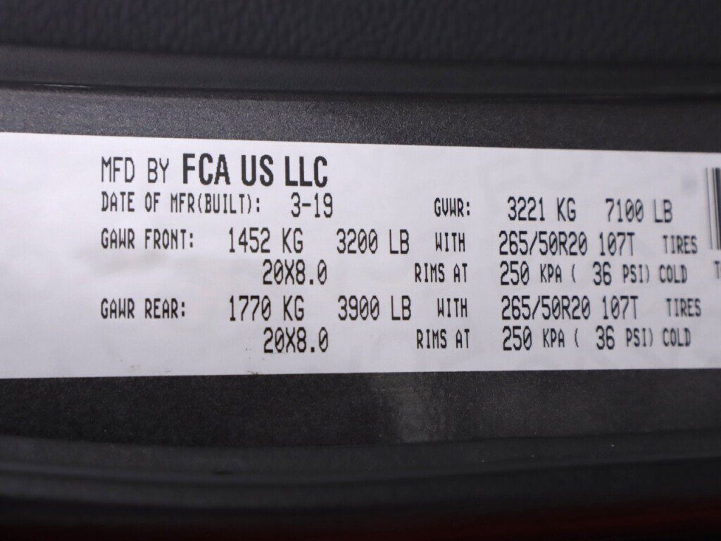 Used 2019 Dodge Durango R/T w/ Technology Group AWD/4WD image 54