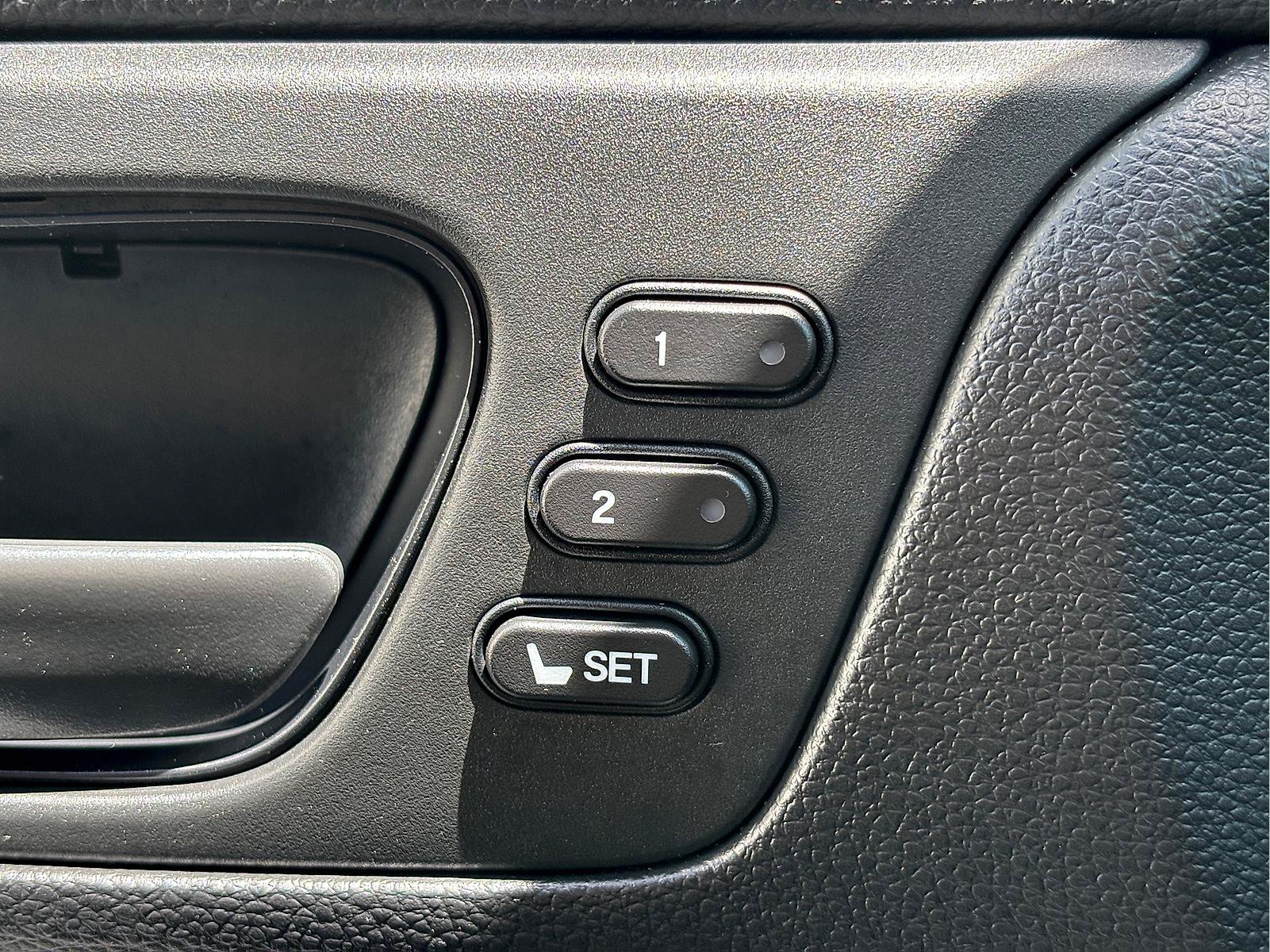 Certified 2025 Honda Odyssey Sport-L image 17