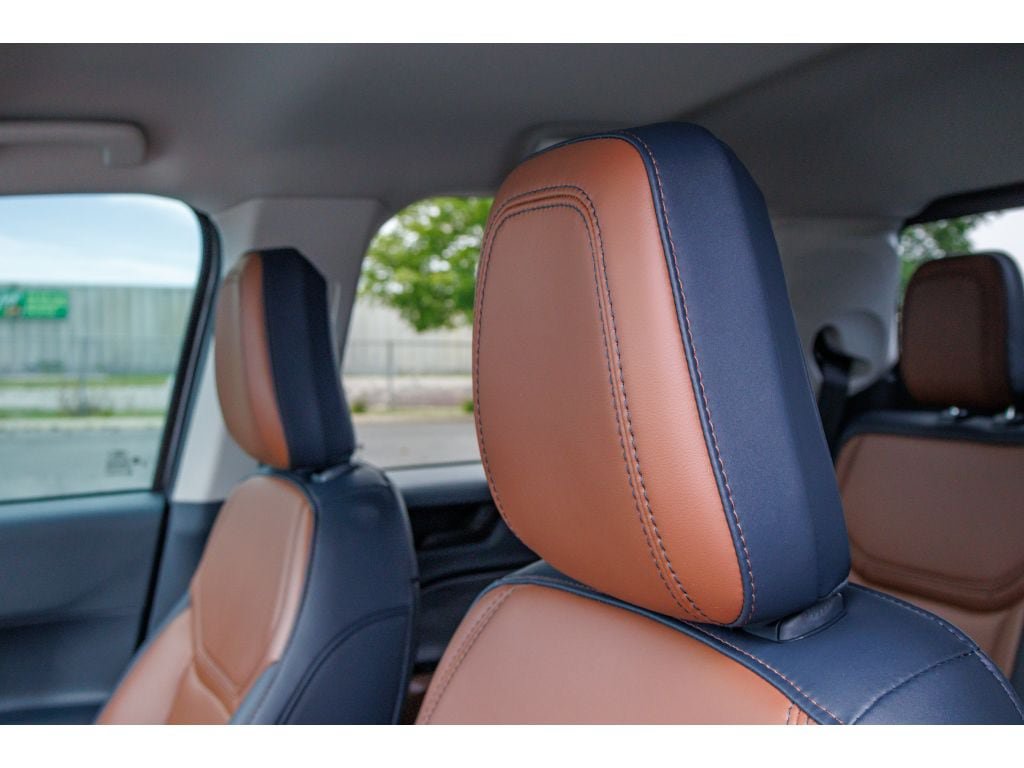 Used 2023 Ford Maverick Lariat w/ Lariat Luxury Package AWD/4WD image 17
