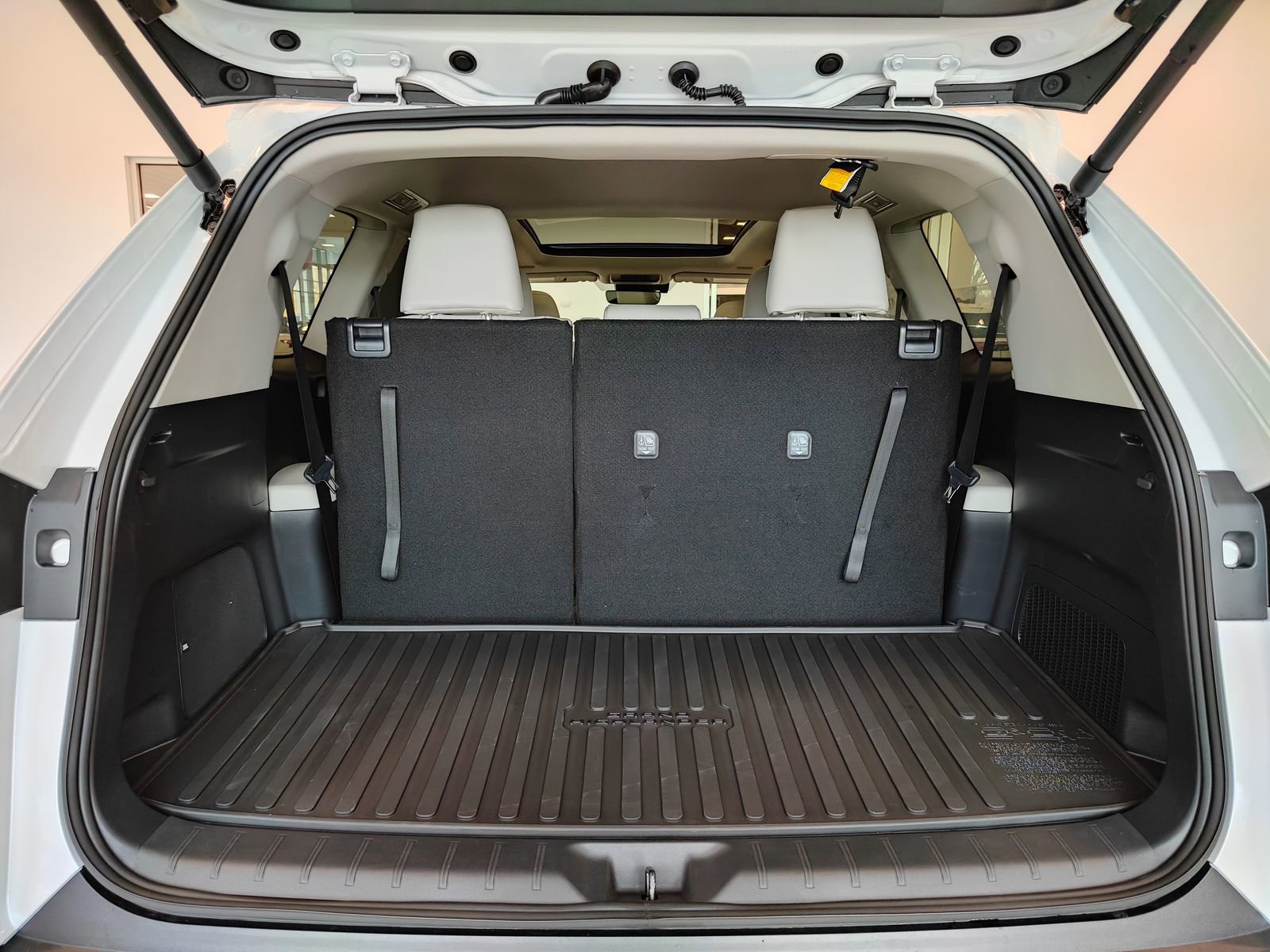 New 2026 Toyota Grand Highlander Limited image 17