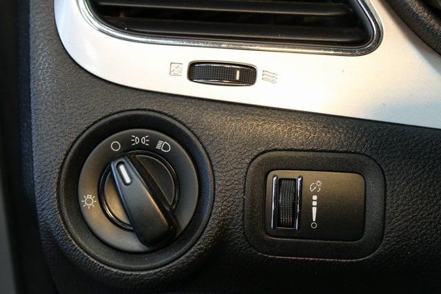 Used 2015 Dodge Journey SE image 20