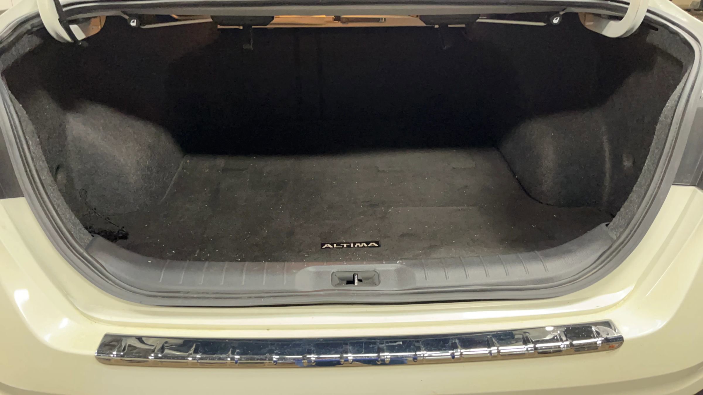 Used 2021 Nissan Altima 2.5 SV w/ SV Premium Package image 35