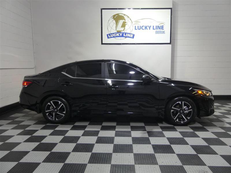 Used 2025 Nissan Sentra SV FWD image 6