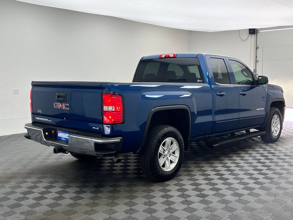 Used 2019 GMC Sierra 1500 SLE w/ SLE Value Package AWD/4WD image 8