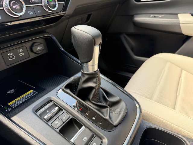 Used 2025 Honda CR-V EX-L image 28