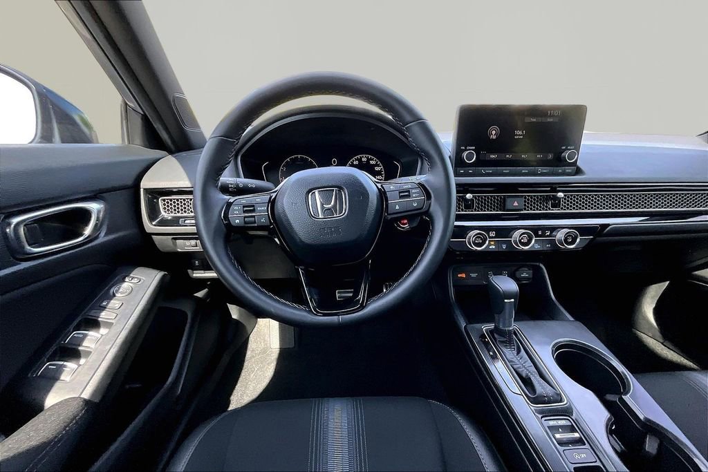 Used 2025 Honda Civic Sport image 8