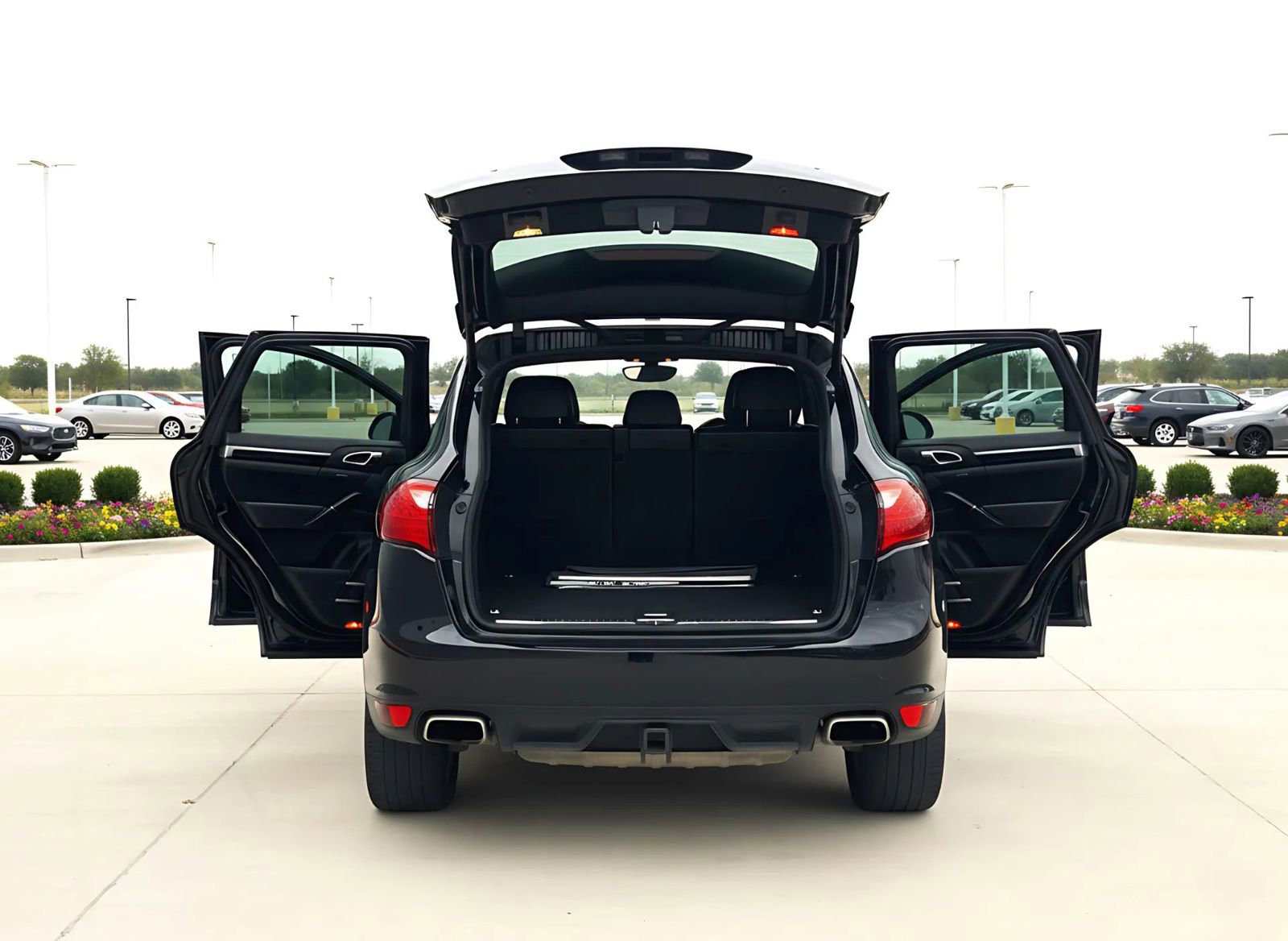 Used 2013 Porsche Cayenne image 6