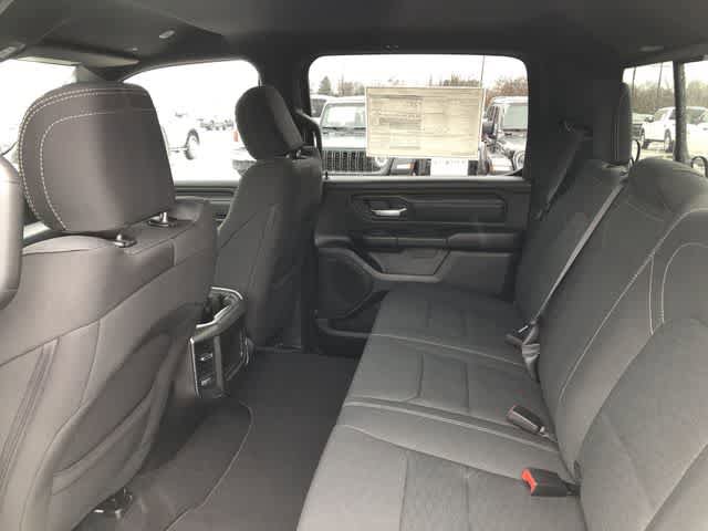 New 2026 RAM 1500 Express AWD/4WD image 24