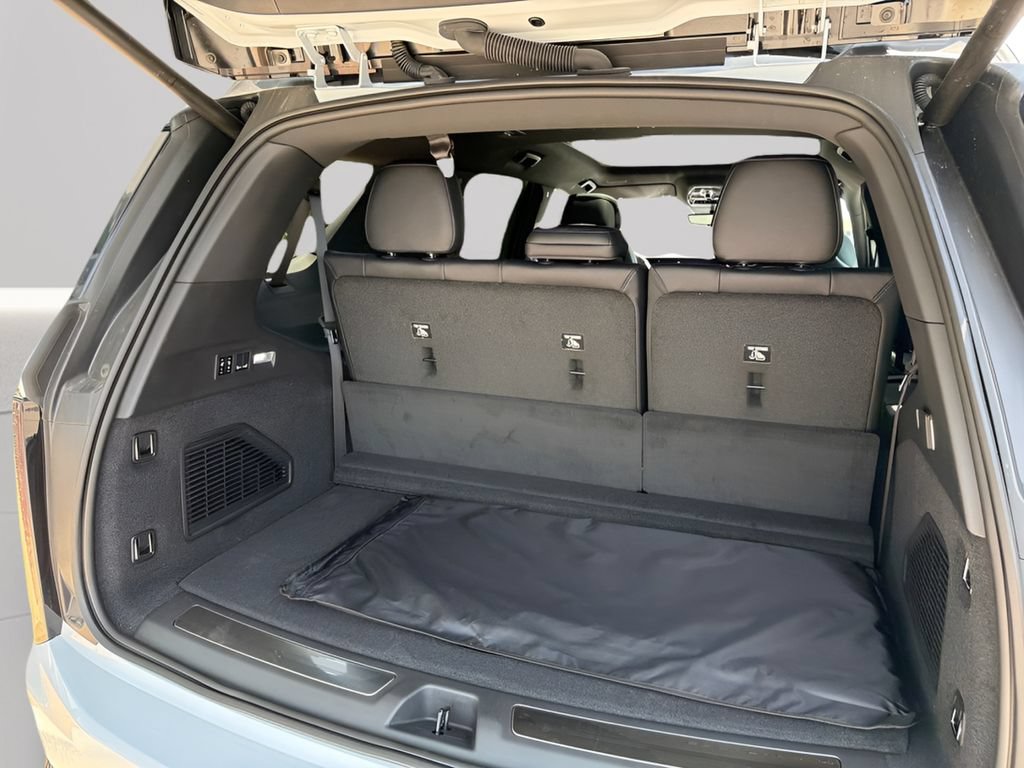 New 2026 Cadillac Escalade IQL Sport 1 AWD/4WD image 46