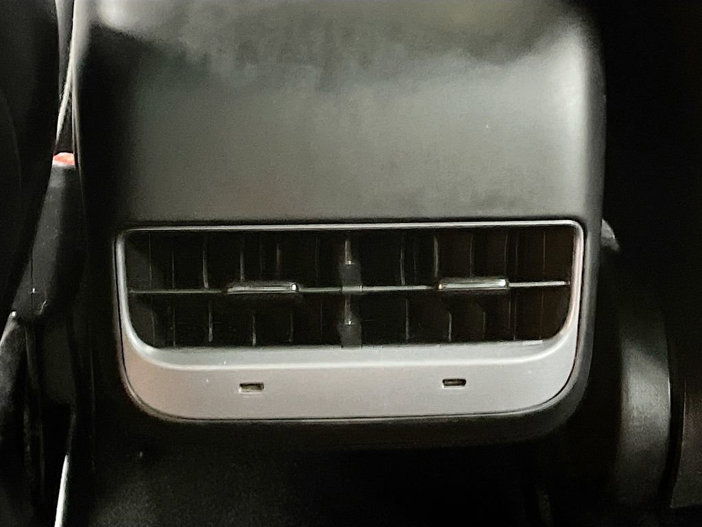 Used 2023 Tesla Model 3 Performance image 25