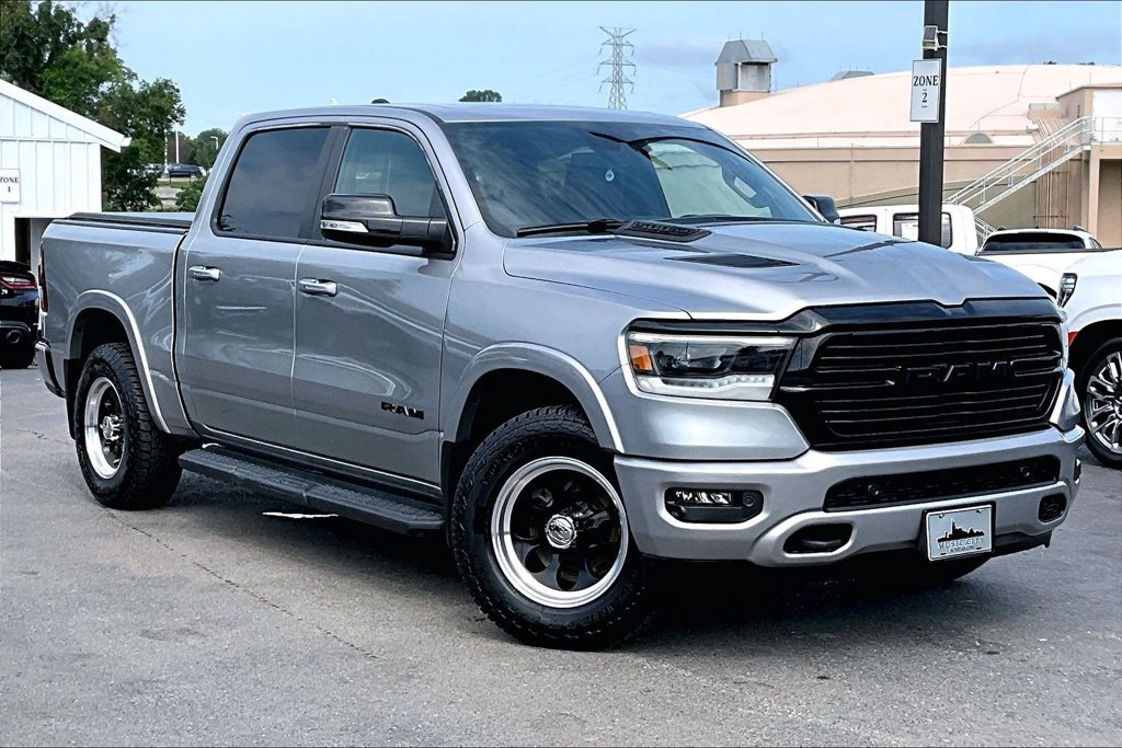 Used 2022 RAM 1500 Laramie AWD/4WD image 38