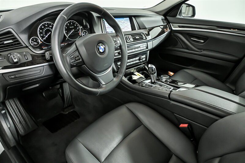 Used 2015 BMW 528i xDrive Sedan AWD/4WD image 15
