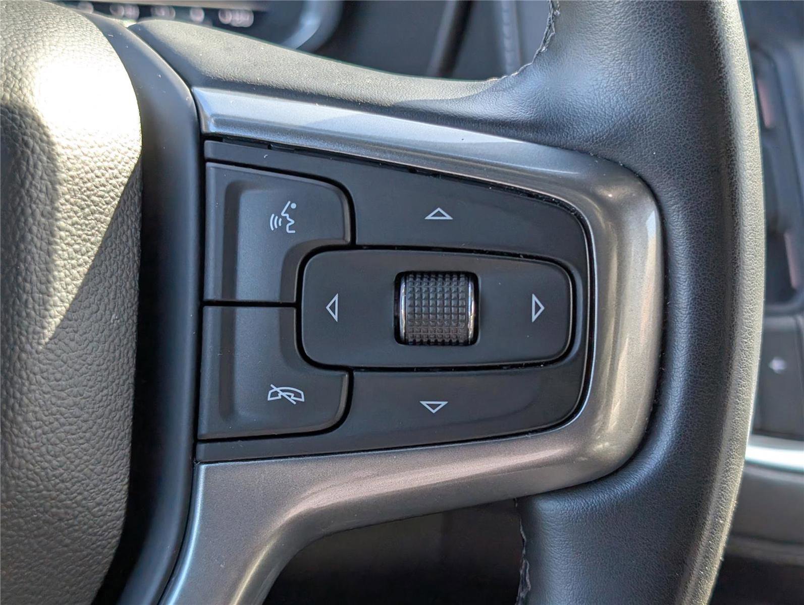 Used 2024 Chevrolet Tahoe LT AWD/4WD image 25