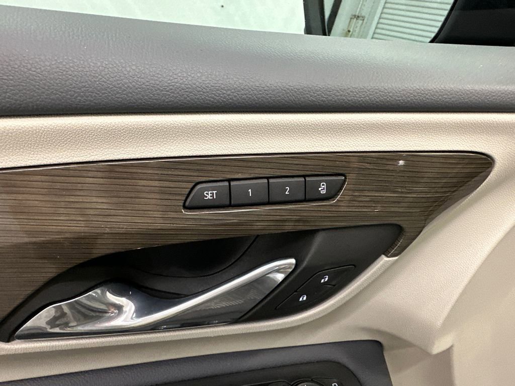 Used 2023 GMC Terrain Denali w/ LPO, Floor Liner Package AWD/4WD image 12