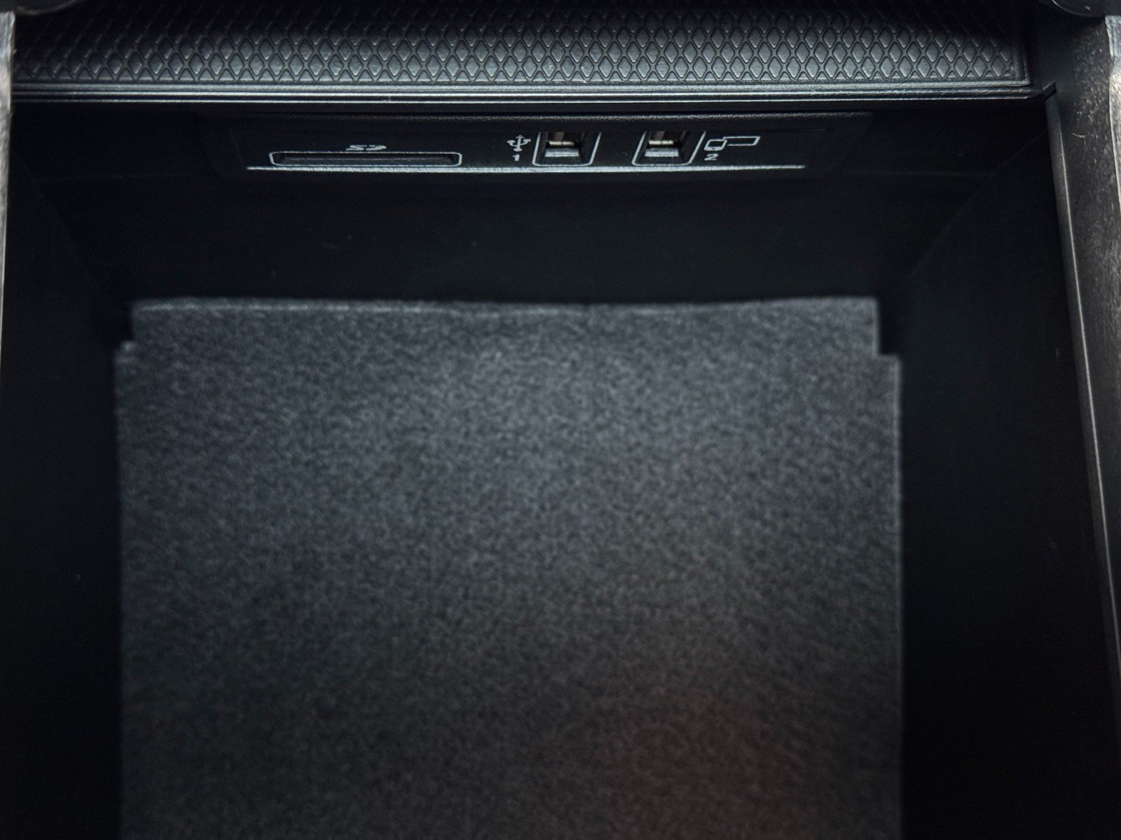 Used 2022 Mercedes-Benz G 63 AMG Squared image 36