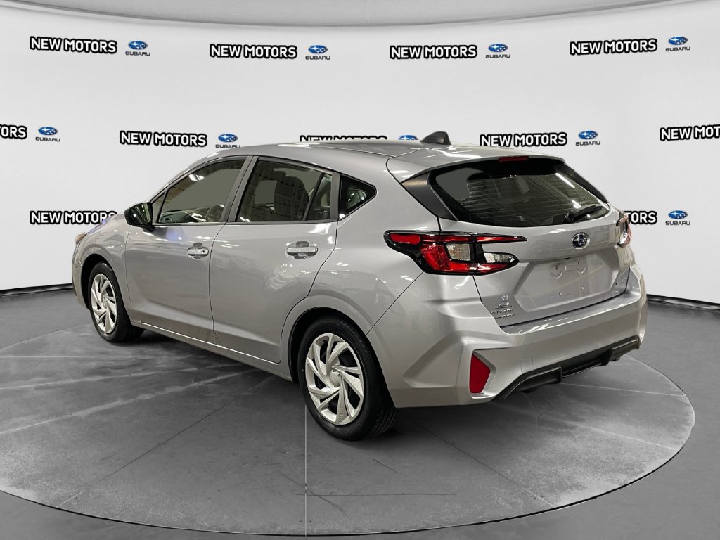 Used 2024 Subaru Impreza 2.0i AWD/4WD image 3