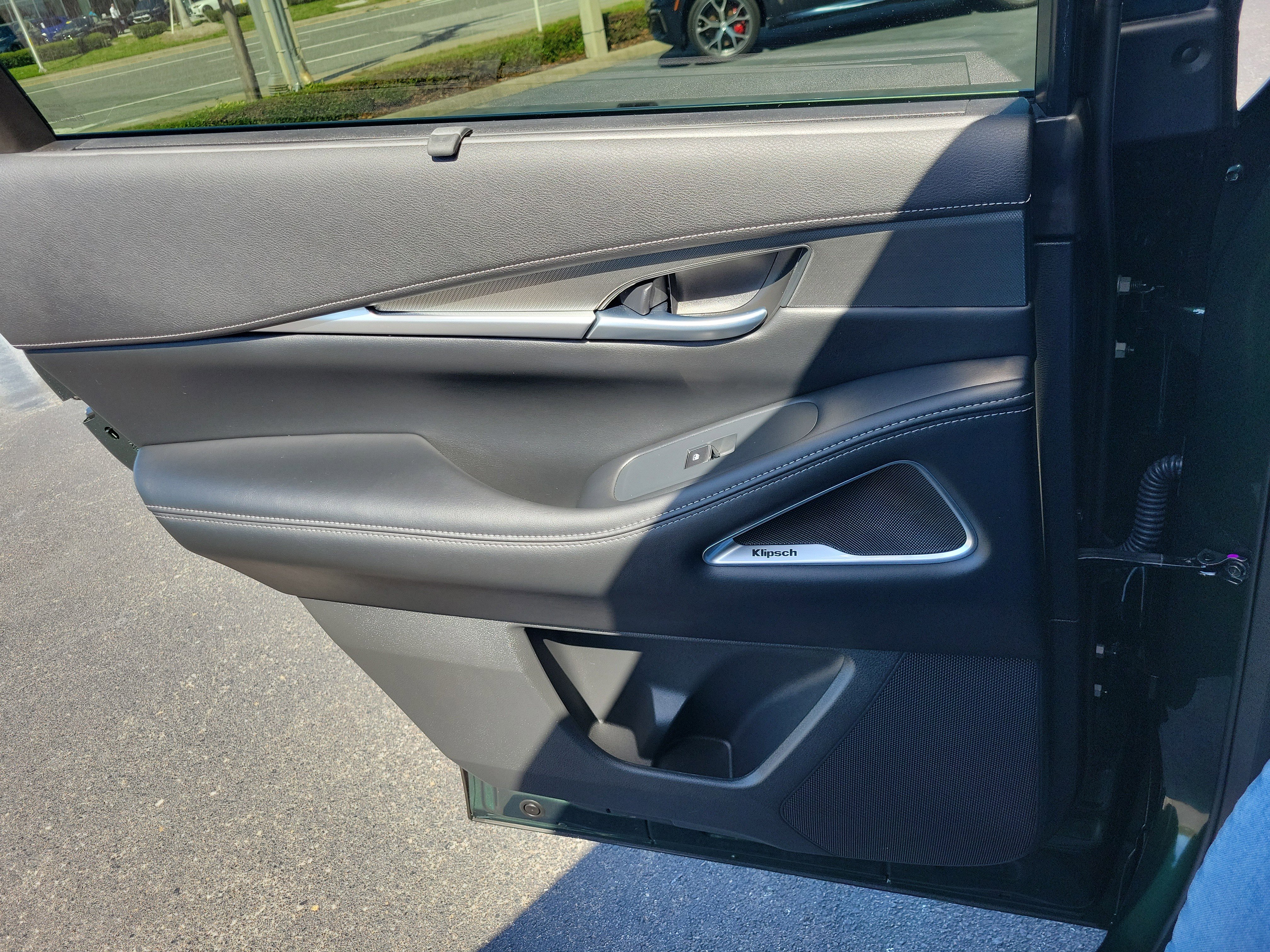 Certified 2026 INFINITI QX60 Luxe w/ Cargo Package image 16