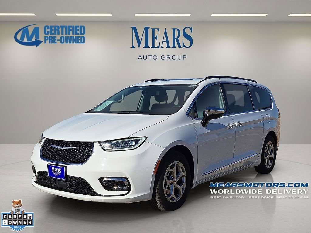 Used 2023 Chrysler Pacifica Limited image 1