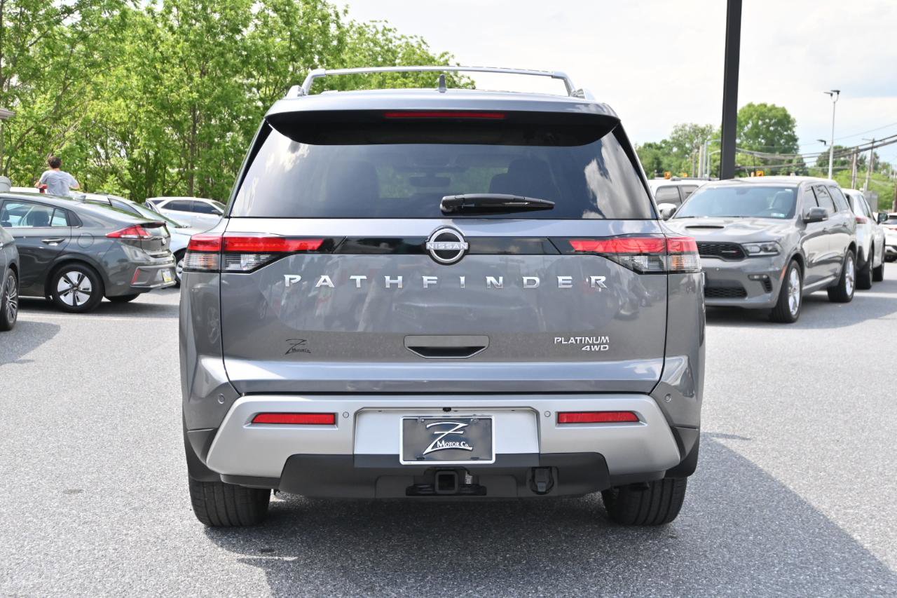 Used 2023 Nissan Pathfinder Platinum w/ Cargo Package AWD/4WD image 10
