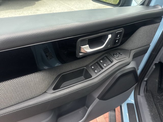 Used 2024 INEOS Grenadier Station Wagon AWD/4WD image 11