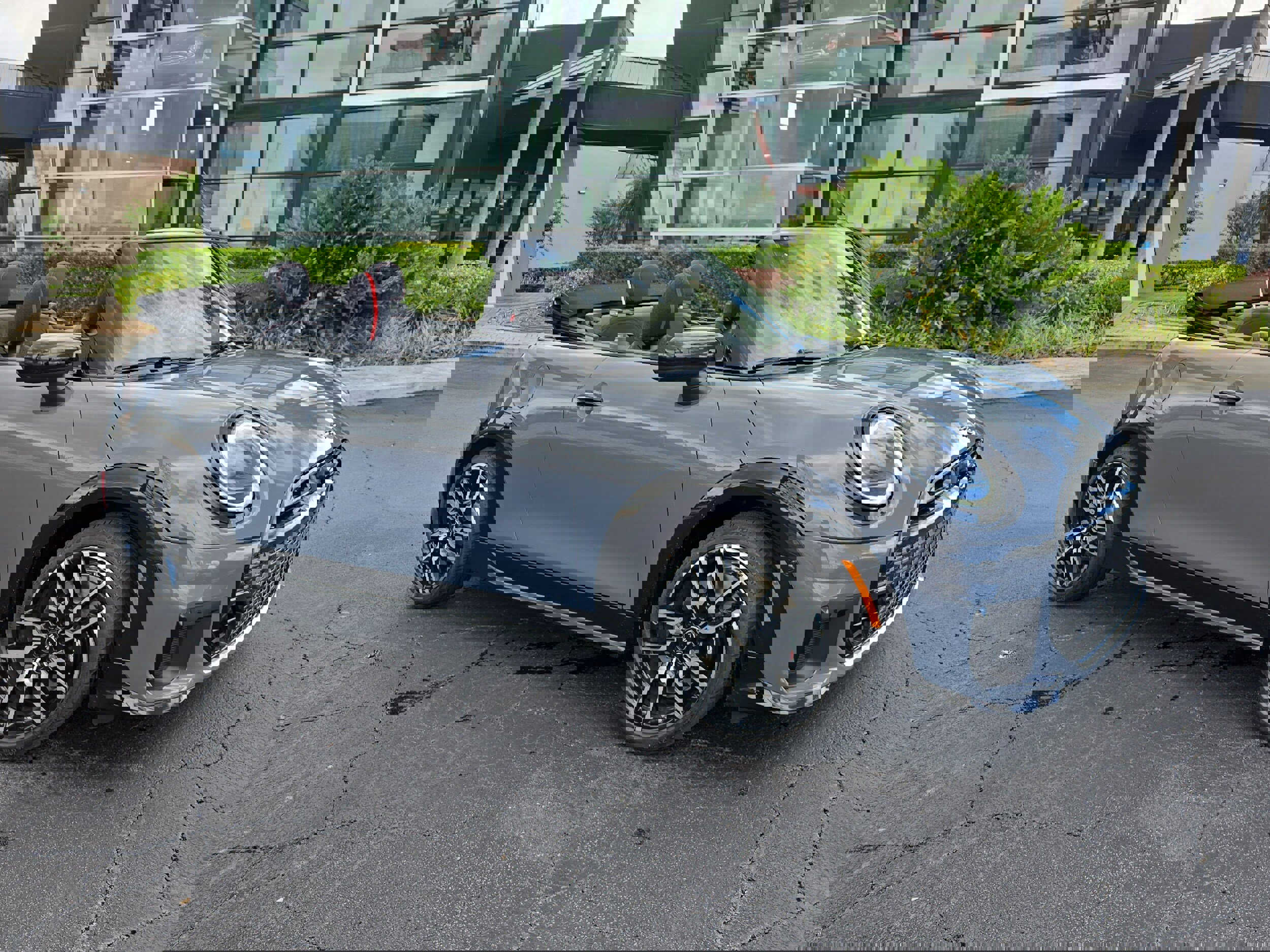 New 2026 MINI Cooper S image 2