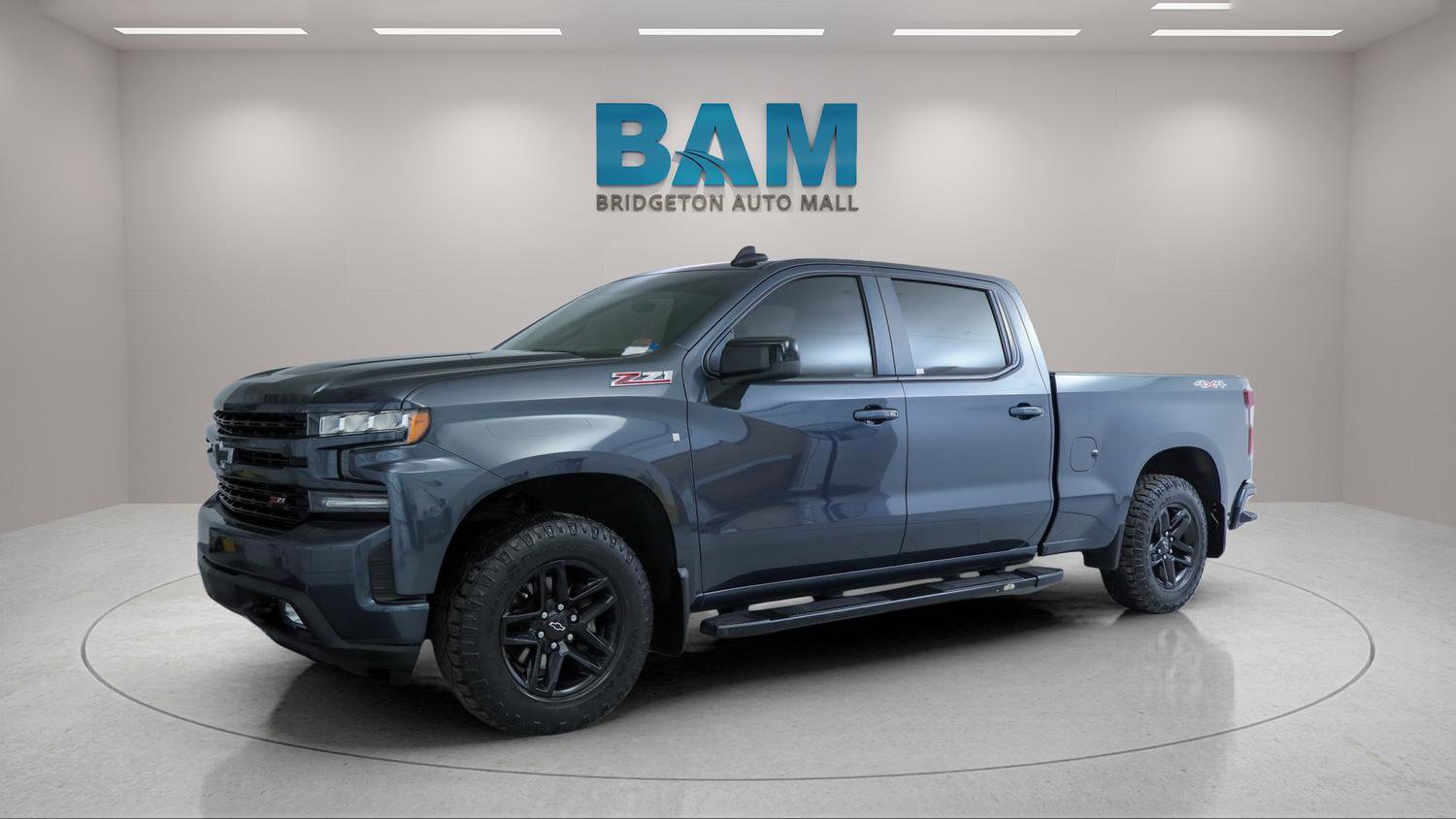 Used 2020 Chevrolet Silverado 1500 RST AWD/4WD image 3