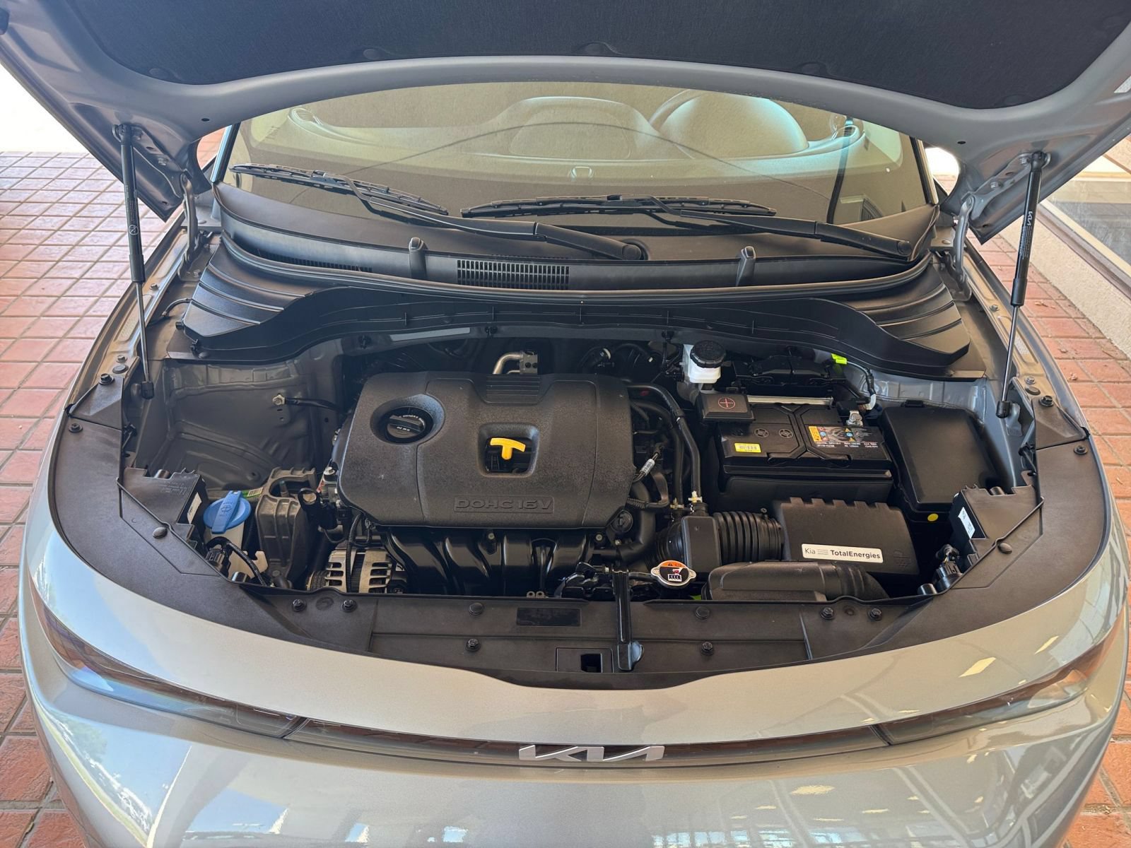 Used 2025 Kia Soul LX w/ LX Technology Package FWD image 32