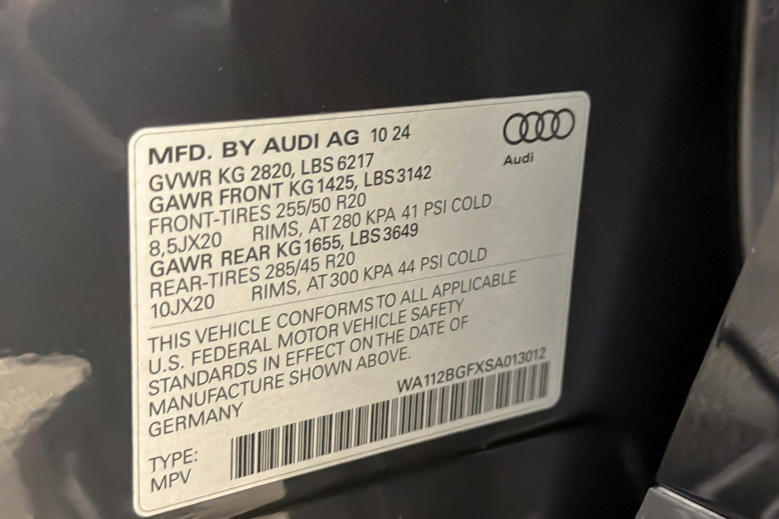 Certified 2025 Audi Q6 e-tron Premium w/ Convenience Package image 28