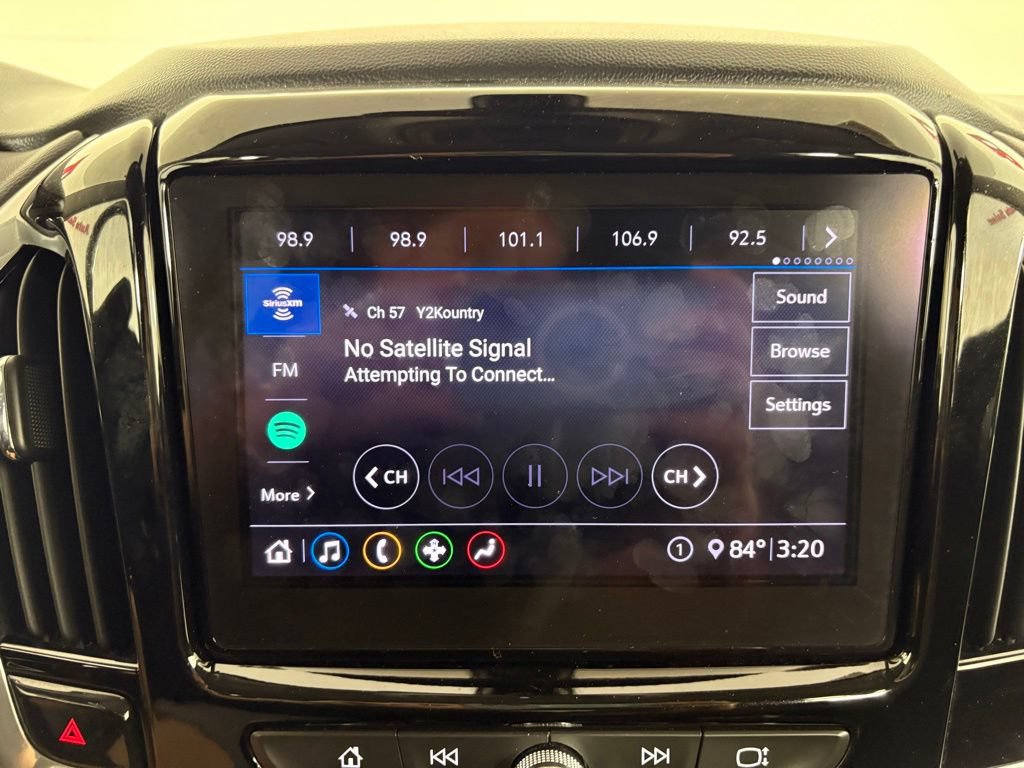 Used 2020 Chevrolet Traverse LT w/ LPO, Floor Liner Package AWD/4WD image 23