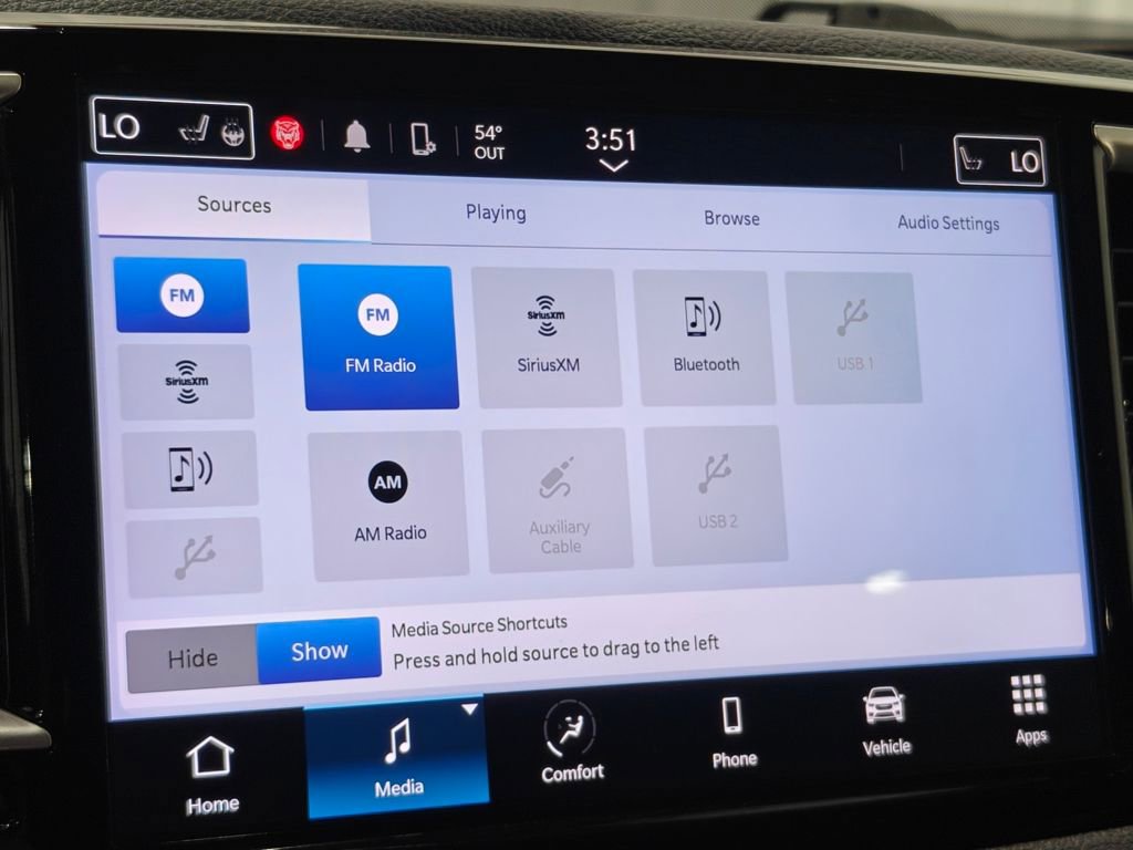 Used 2024 Chrysler Pacifica Touring image 37