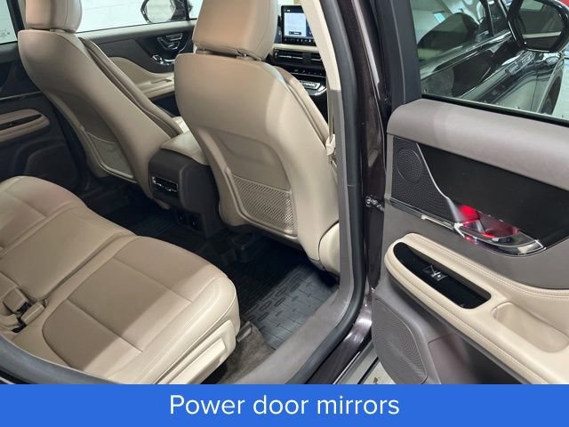 Used 2023 Lincoln Corsair Reserve w/ Equipment Group 201A image 33