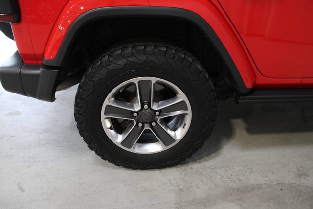 Used 2020 Jeep Wrangler Unlimited Sahara AWD/4WD image 36