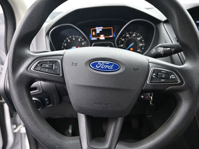 Used 2015 Ford Focus S image 14