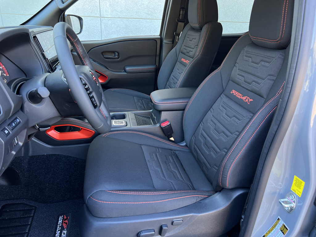 New 2026 Nissan Frontier PRO-4X w/ Pro-4x Convenience Package image 9