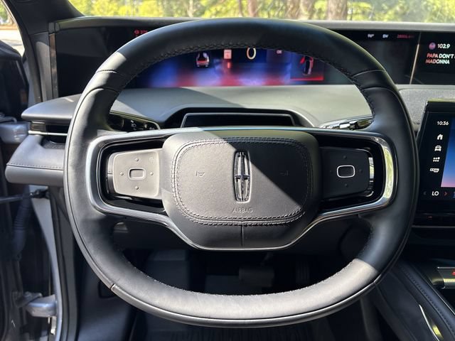Used 2024 Lincoln Nautilus Premier w/ Jet Appearance Package AWD/4WD image 14