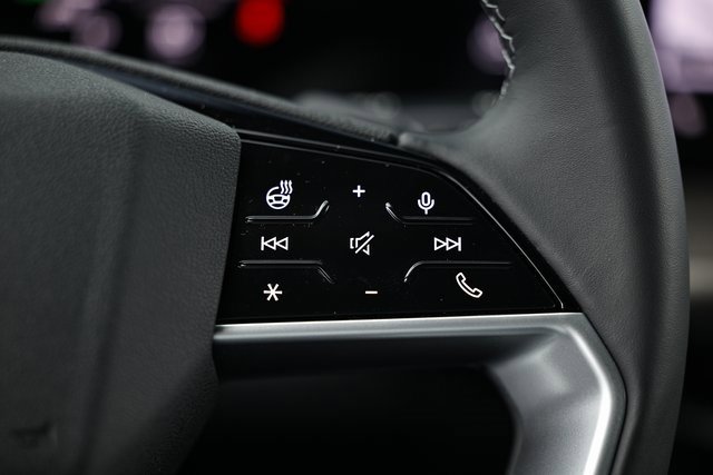 New 2025 Audi Q5 Prestige image 17