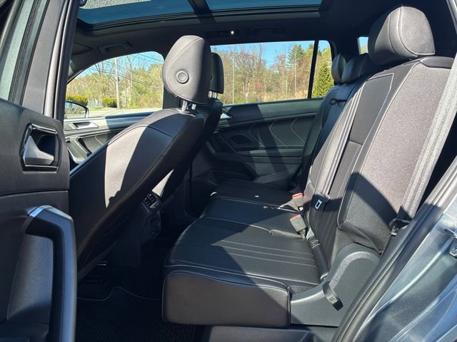 Used 2024 Volkswagen Tiguan SE R-Line FWD image 24