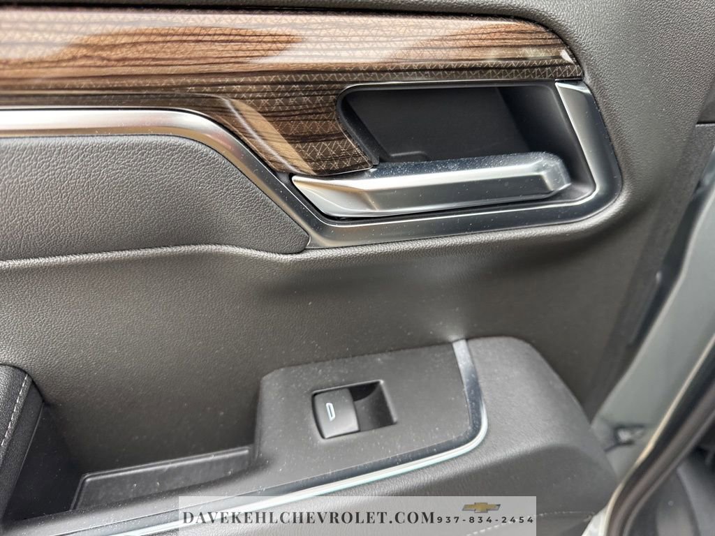 Used 2025 Chevrolet Silverado 1500 LT image 34