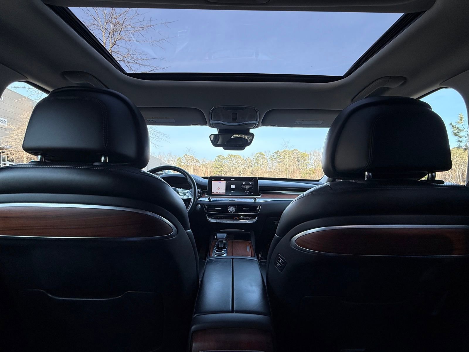 Used 2020 Kia K900 Luxury AWD/4WD image 34