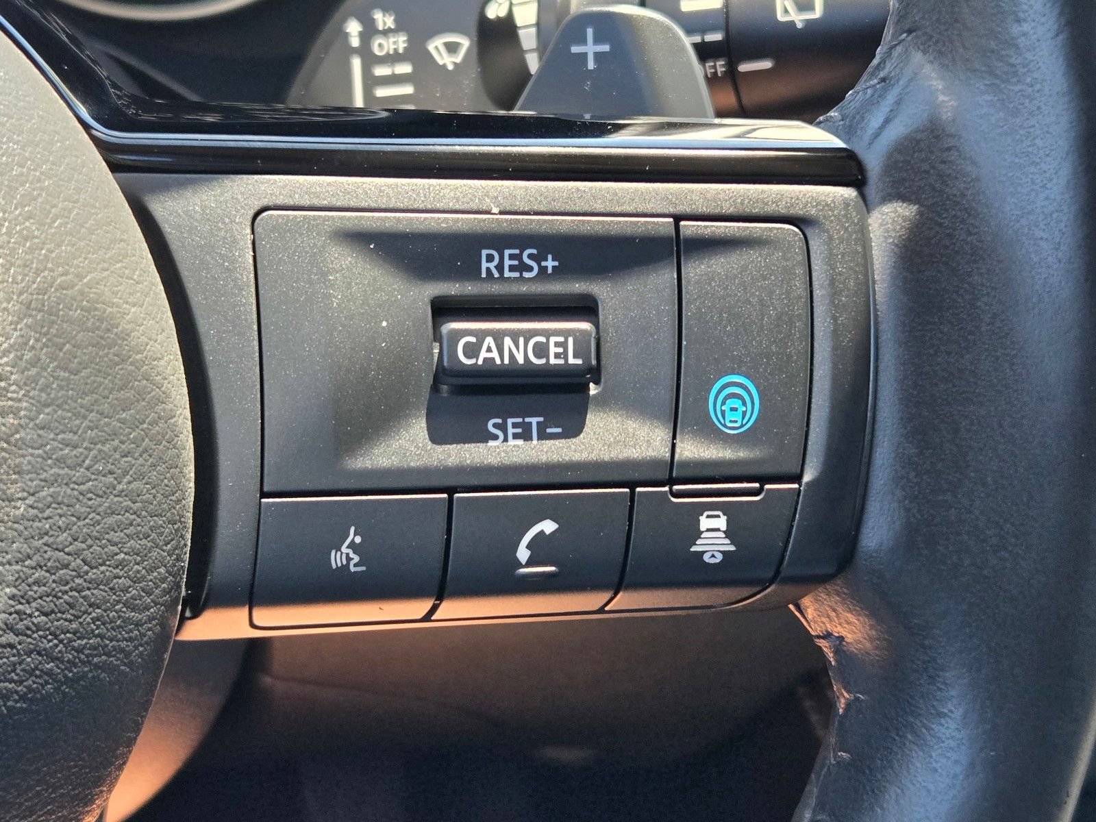 Used 2021 Nissan Rogue SL FWD image 31