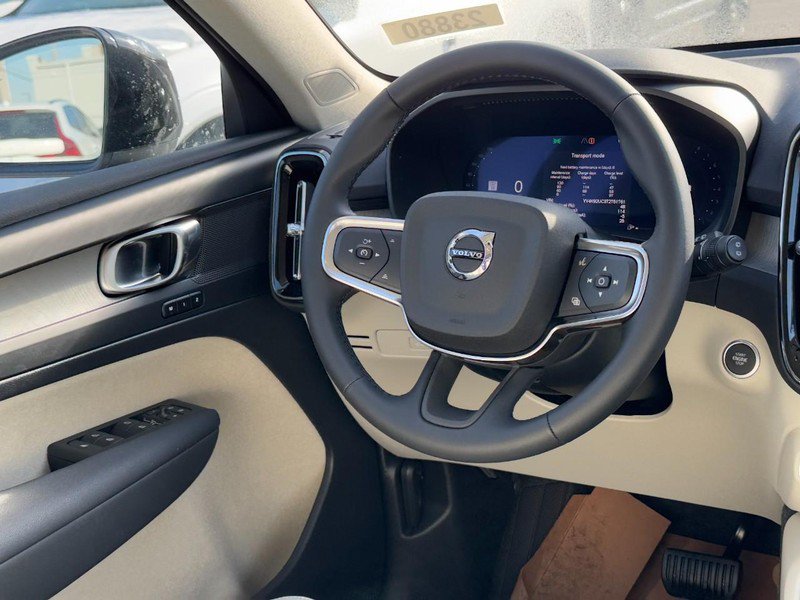 New 2026 Volvo XC40 B4 Plus w/ Climate Package FWD image 7