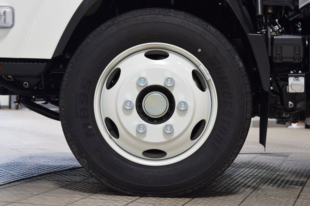 New 2026 Chevrolet Low Cab Forward 5500 XD RWD image 15