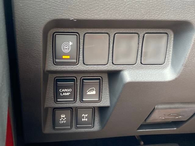 New 2025 Nissan Frontier PRO-4X w/ Tow Package image 14