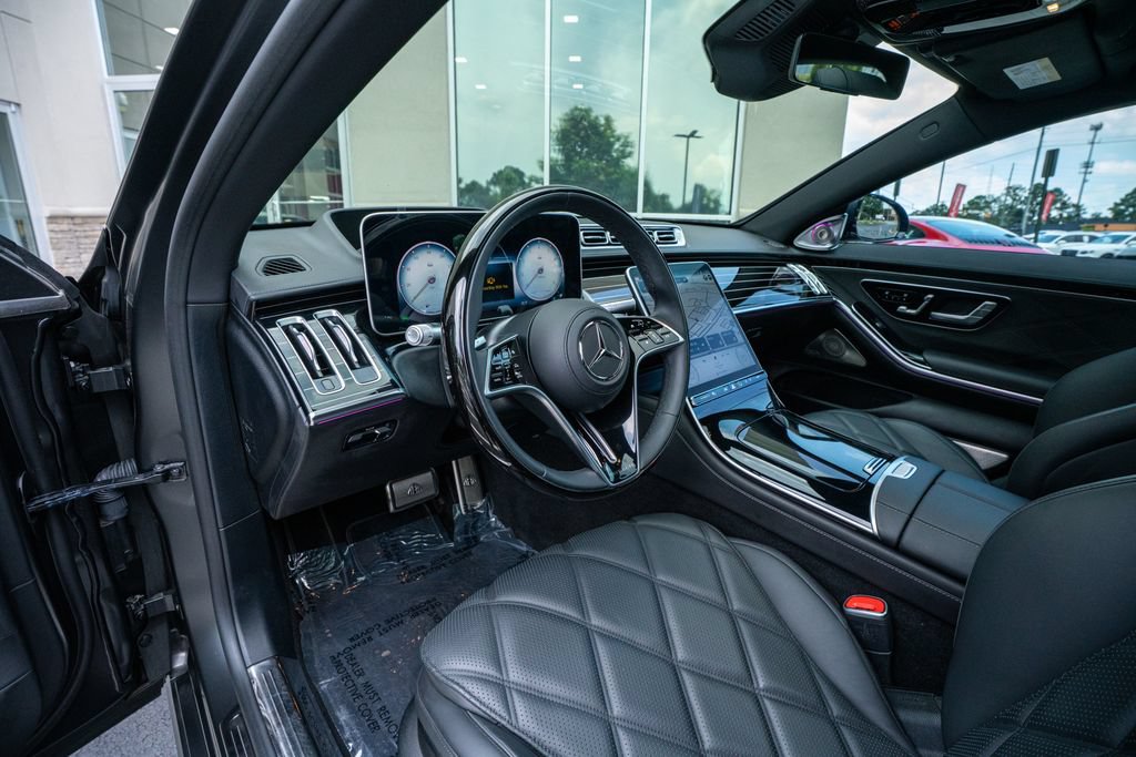 Used 2026 Mercedes-Benz Maybach S 580 4MATIC image 33